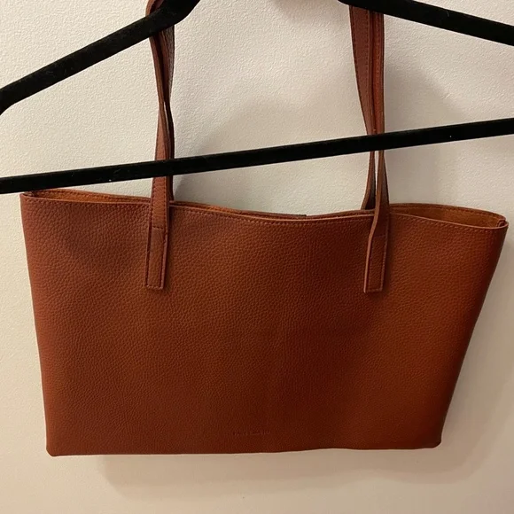 Vince Camuto Brown Leather Tote NWOT! - Picture 5 of 6